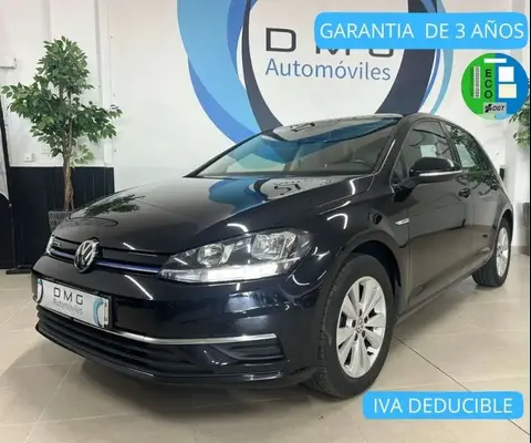 Used VOLKSWAGEN GOLF LPG 2019 Ad 