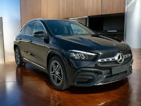 Annonce MERCEDES-BENZ CLASSE GLA Essence 2024 d'occasion 