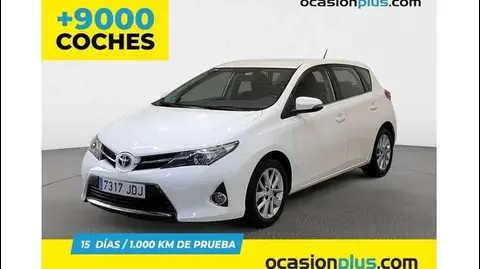 Annonce TOYOTA AURIS Essence 2015 d'occasion 