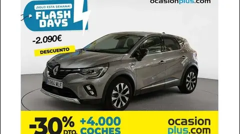 Used RENAULT CAPTUR Hybrid 2023 Ad 