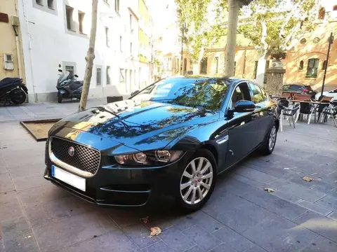 Annonce JAGUAR XE Essence 2015 d'occasion 