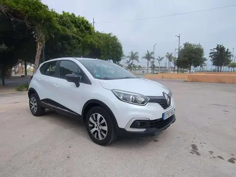 Annonce RENAULT CAPTUR Essence 2017 d'occasion 