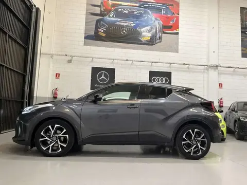 Used TOYOTA C-HR Hybrid 2022 Ad 