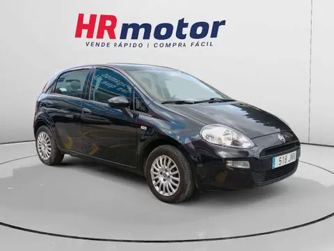 Used FIAT PUNTO Petrol 2016 Ad 