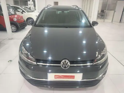 Used VOLKSWAGEN GOLF Petrol 2018 Ad 