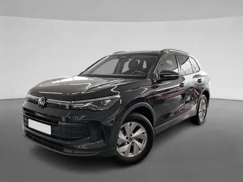 Used VOLKSWAGEN TIGUAN Petrol 2024 Ad 