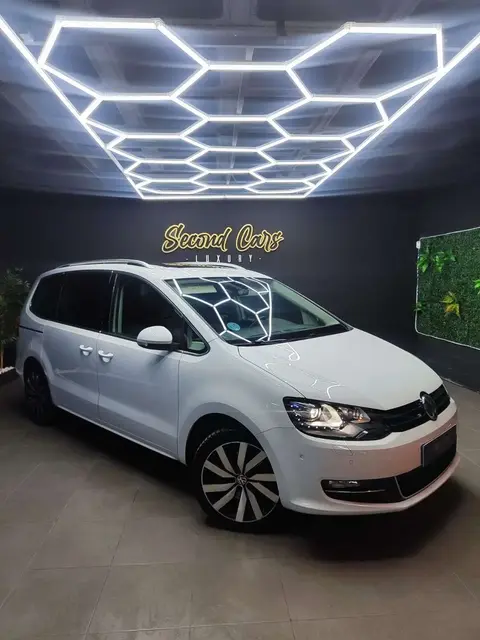 Used VOLKSWAGEN SHARAN Petrol 2020 Ad 