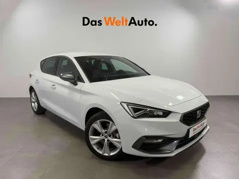 Used SEAT LEON Hybrid 2024 Ad 