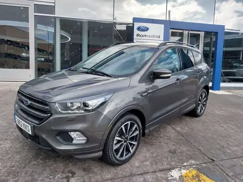 Used FORD KUGA Petrol 2018 Ad 