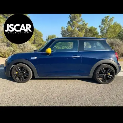 Used MINI COOPER Petrol 2018 Ad 