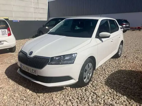 Annonce SKODA FABIA Essence 2019 d'occasion 