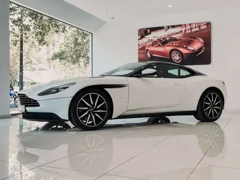 Annonce ASTON MARTIN DB11 Essence 2017 d'occasion 