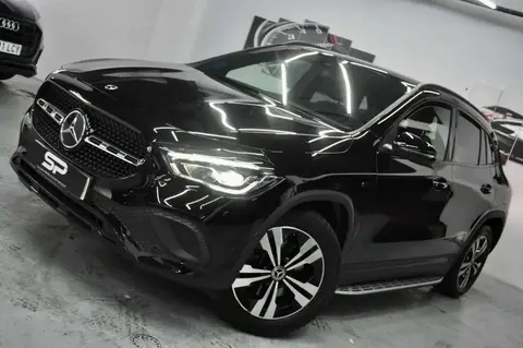 Used MERCEDES-BENZ CLASSE GLA Hybrid 2021 Ad 