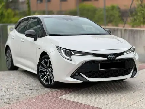 Used TOYOTA COROLLA Hybrid 2020 Ad 