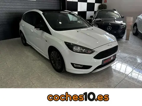 Annonce FORD FOCUS Essence 2017 d'occasion 