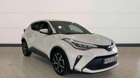 Annonce TOYOTA RAV4 Essence 2021 d'occasion 