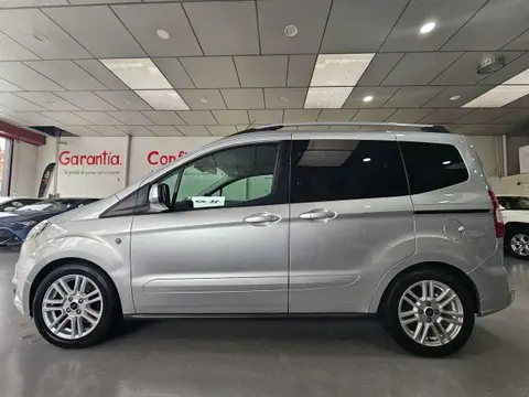 Annonce FORD TOURNEO Essence 2018 d'occasion 