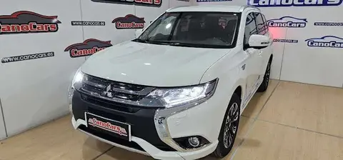 Annonce MITSUBISHI OUTLANDER Hybride 2018 d'occasion 