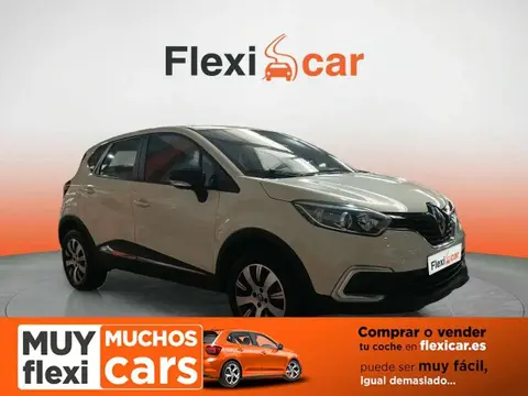 Used RENAULT CAPTUR Petrol 2017 Ad 