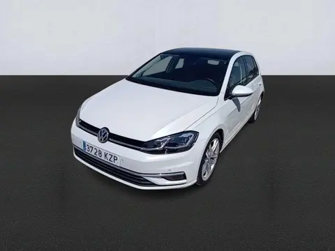 Used VOLKSWAGEN GOLF Petrol 2019 Ad 