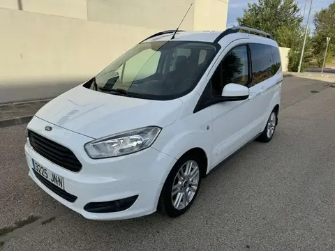 Used FORD TOURNEO Petrol 2016 Ad 