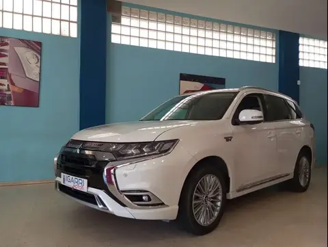 Annonce MITSUBISHI OUTLANDER Hybride 2019 d'occasion 