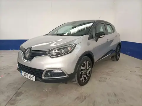 Annonce RENAULT CAPTUR Essence 2017 d'occasion 