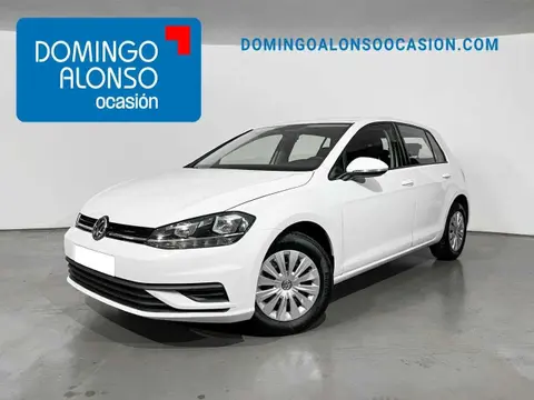 Used VOLKSWAGEN GOLF Petrol 2019 Ad 