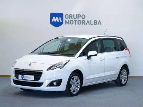 Used PEUGEOT 5008 Petrol 2015 Ad 