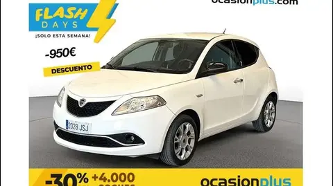 Annonce LANCIA YPSILON Essence 2016 d'occasion 