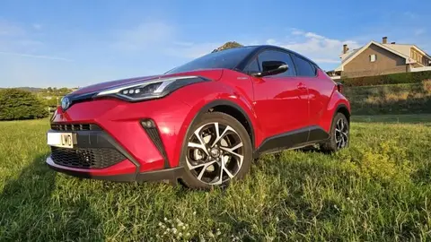 Used TOYOTA C-HR Hybrid 2021 Ad 