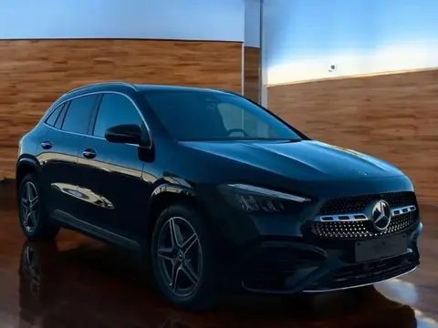 Annonce MERCEDES-BENZ CLASSE GLA Essence 2024 d'occasion 