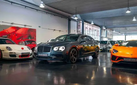 Annonce BENTLEY FLYING SPUR Essence 2017 d'occasion 