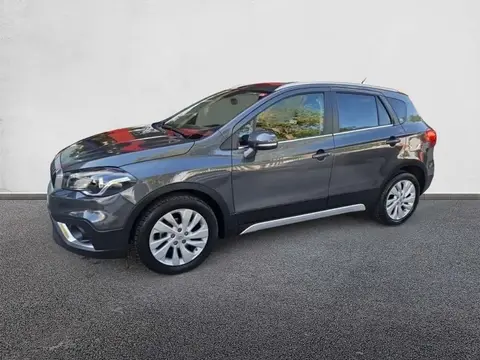 Used SUZUKI SX4 Petrol 2017 Ad 