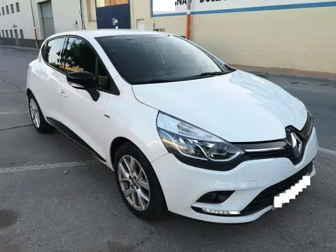 Used RENAULT CLIO Petrol 2018 Ad 