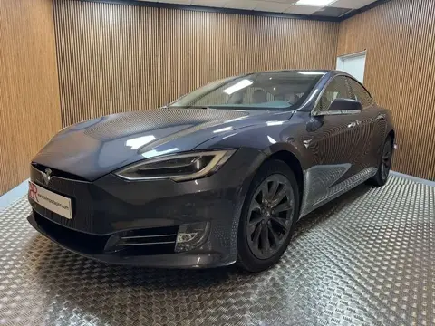 Used TESLA MODEL S Electric 2018 Ad 