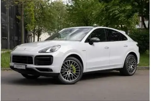 Used PORSCHE CAYENNE Hybrid 2024 Ad 