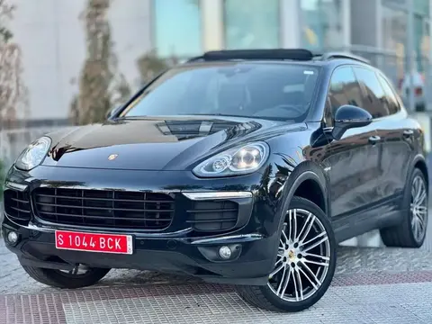 Used PORSCHE CAYENNE Hybrid 2015 Ad 