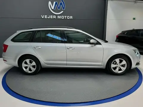 Used SKODA OCTAVIA Diesel 2019 Ad 