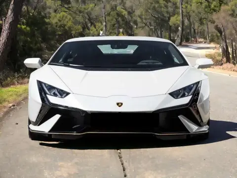 Used LAMBORGHINI HURACAN Petrol 2024 Ad 