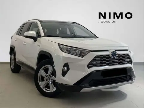 Used TOYOTA RAV4  2021 Ad 