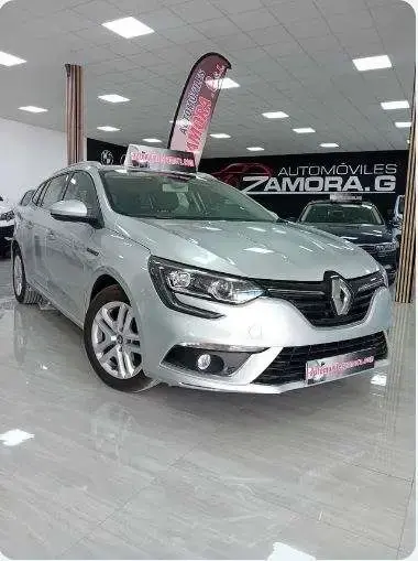 Used RENAULT MEGANE Diesel 2019 Ad 