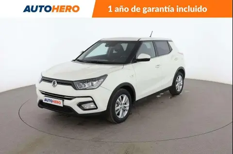 Annonce SSANGYONG TIVOLI Essence 2018 d'occasion 