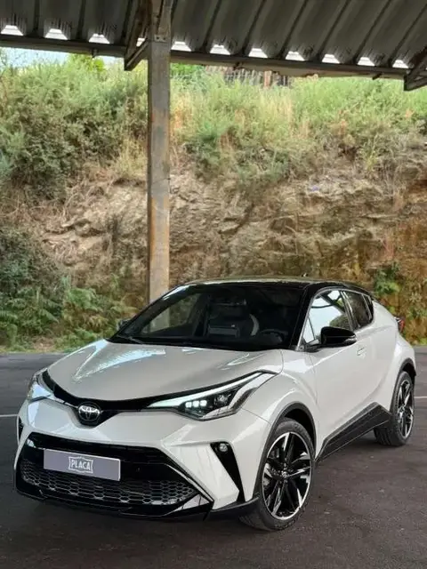 Annonce TOYOTA C-HR Hybride 2022 d'occasion 