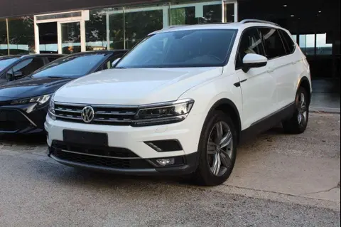 Used VOLKSWAGEN TIGUAN Petrol 2018 Ad 