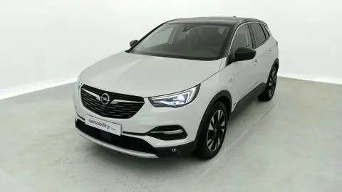 Used OPEL GRANDLAND Hybrid 2021 Ad 