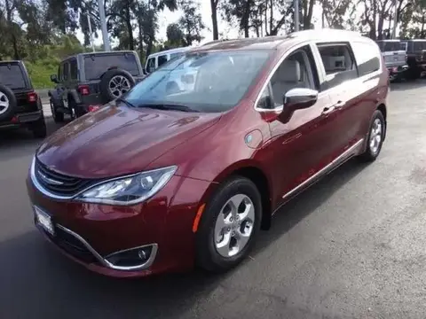 Used CHRYSLER PACIFICA Petrol 2020 Ad 