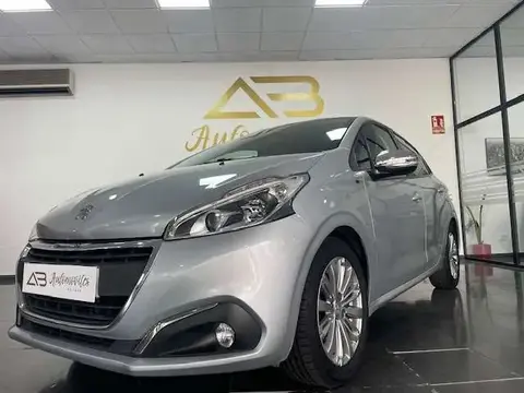 Used PEUGEOT 208 Petrol 2016 Ad 