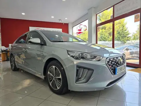 Used HYUNDAI IONIQ Hybrid 2019 Ad 