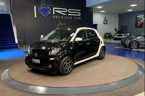 Used SMART FORFOUR Electric 2019 Ad 